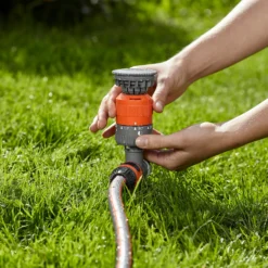 Gardena Comfort Circular Sprinkler Vario Spike -Garden Care Shop 13043404 3345060198394453