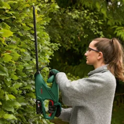 Bosch EasyHedgeCut 18-45 Hedge Trimmer -Garden Care Shop 13496928 3844961768831319