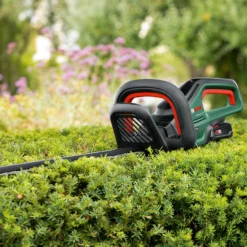 Bosch UniversalHedgeCut 18V-55 Hedge Cutter 20 Bosch UniversalHedgeCut 18V-55 Hedge Cutter -Garden Care Shop 14230139 1445023660080702